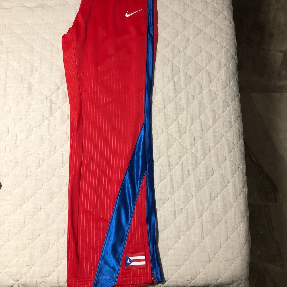 Puerto Rico Mens Basketball Sweats